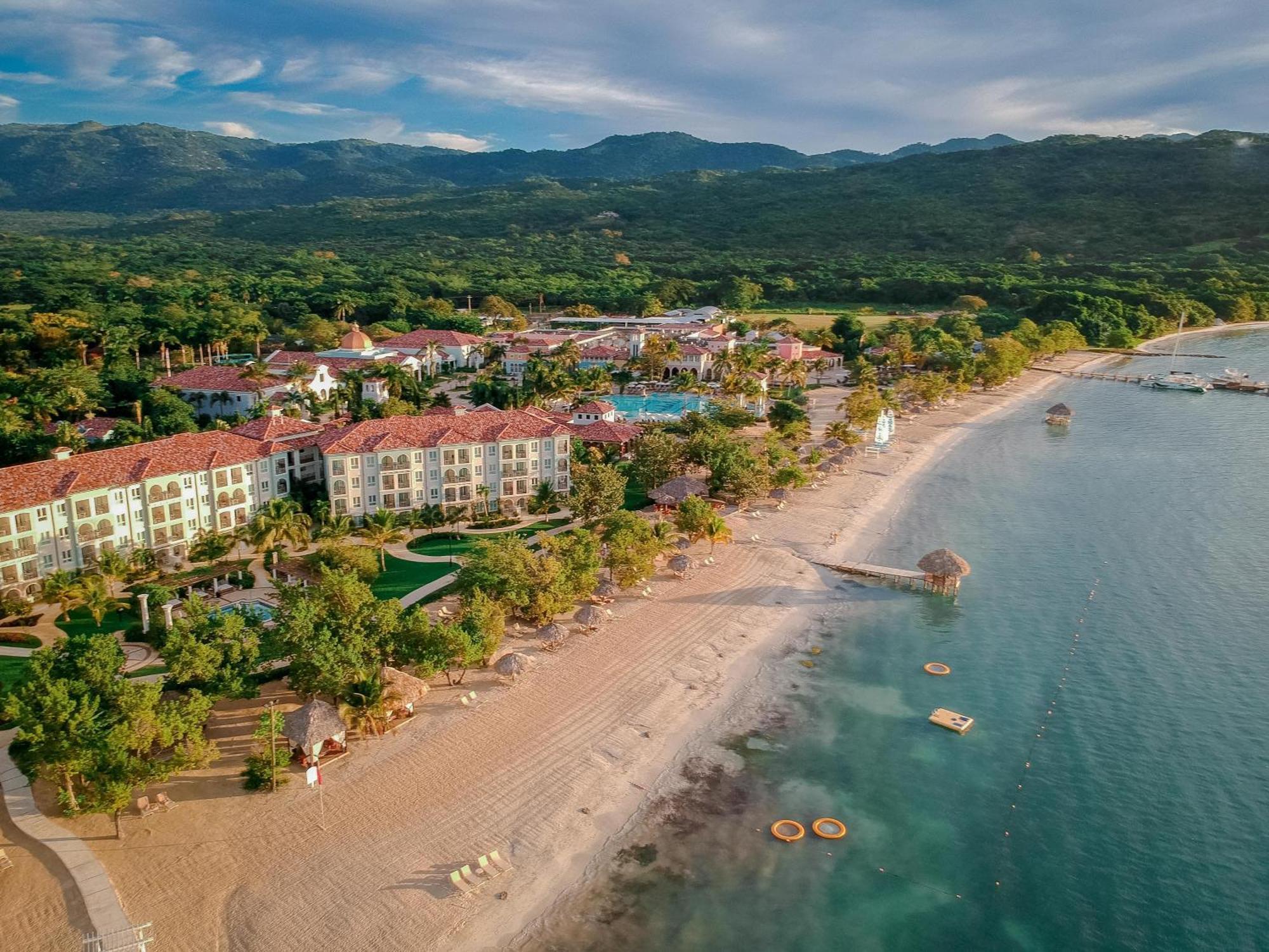 Sandals South Coast All Inclusive - Couples Only (Adults Only) Savanna-la-Mar Extérieur photo